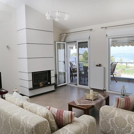 Konstantinos Luxury Apartment Keramotí Eksteriør bilde
