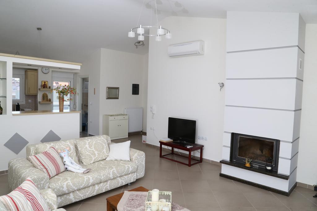 Konstantinos Luxury Apartment Keramotí Eksteriør bilde