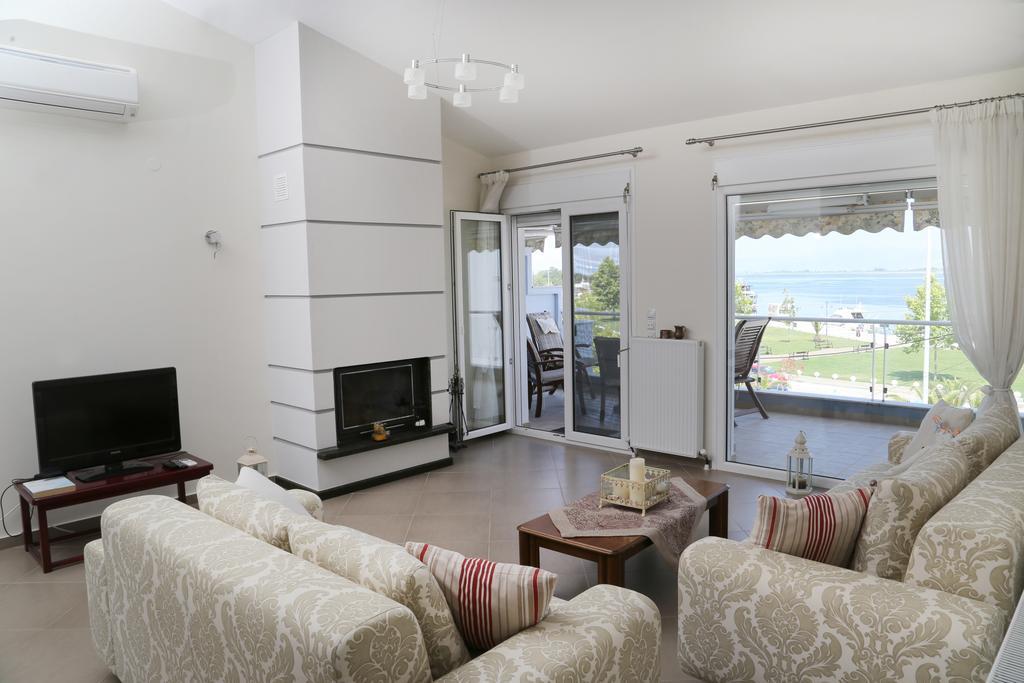 Konstantinos Luxury Apartment Keramotí Eksteriør bilde